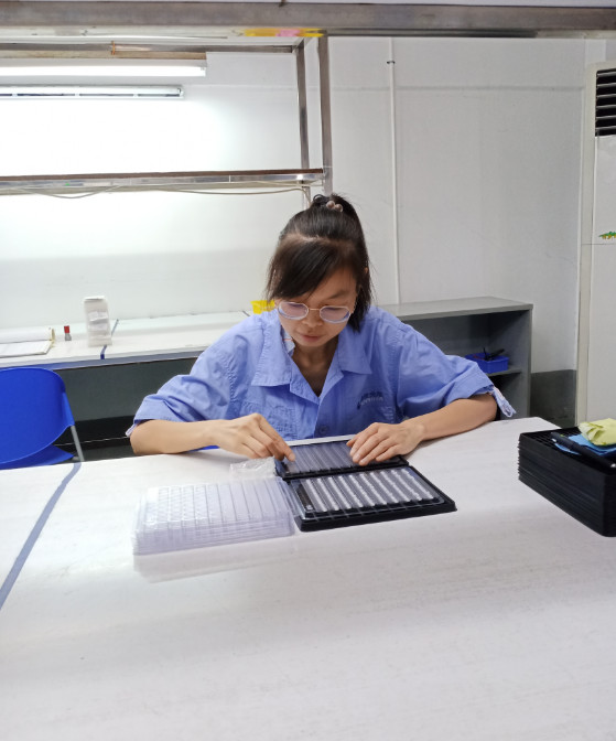 勤懇敬業(yè)、甘于奉獻(xiàn)---記晨信公司制造一部非標(biāo)班班長汪玲同志